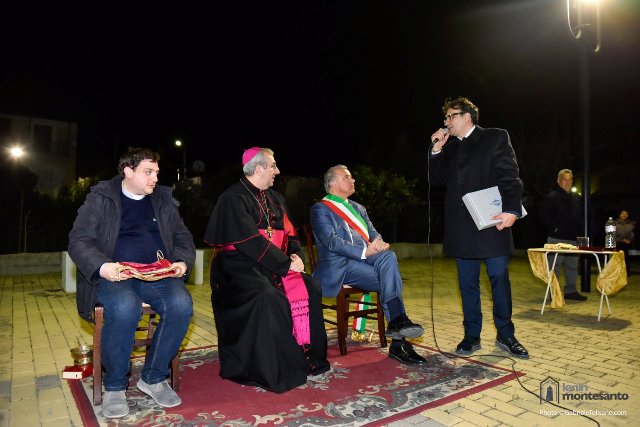 Rossano - Contrada Amica, inaugurata piazza San Giuseppe
