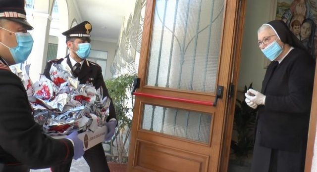 Covid-19: La solidariet dei Carabinieri del Comando provinciale di Cosenza