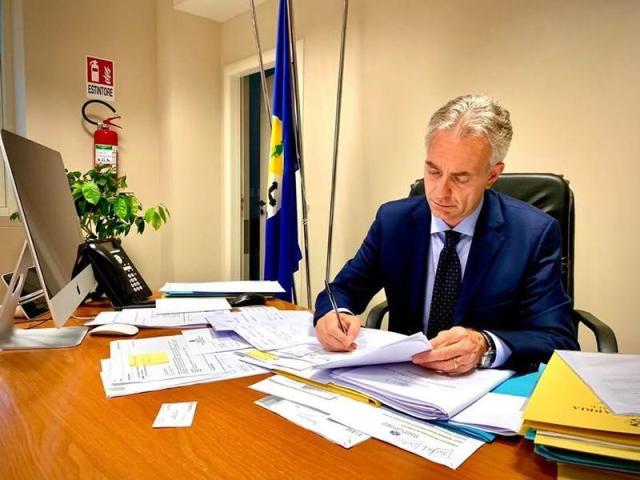 Regione: Adozioni internazionali lEnte garantisce la funzionalit del servizio