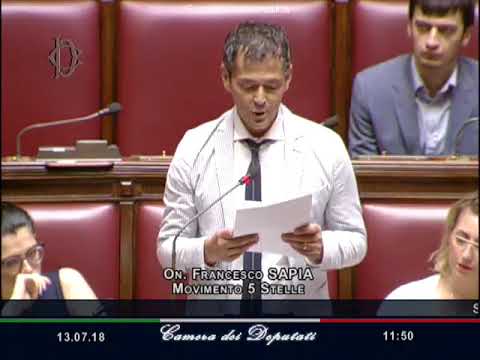 Pesanti accuse del parlamentare Sapia (M5S) al centrodestra