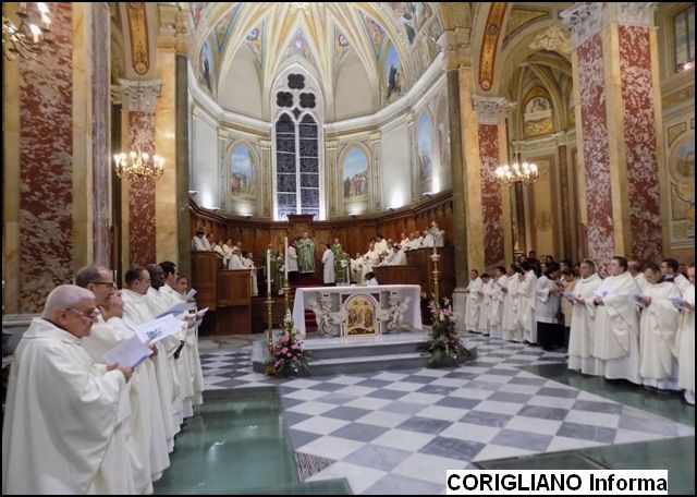 Tanti fedeli hanno preso parte alla cerimonia di chiusura della Porta Santa a Rossano 