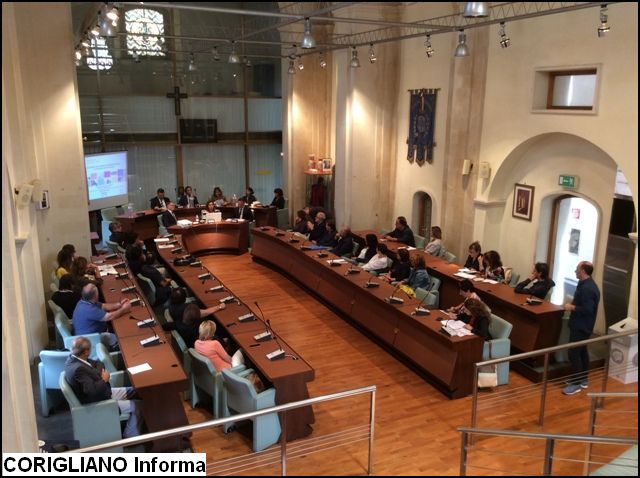 Rossno - Riforma PA, la sfida  riorganizzare