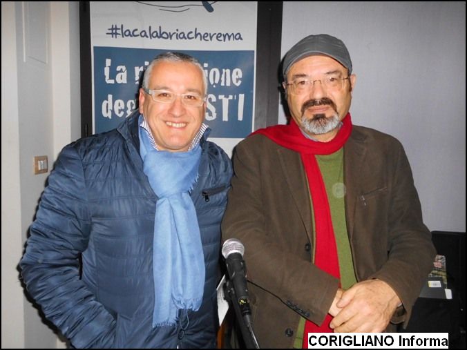 TANTA GENTE ALLEVENTO ORGANIZZATO DALLASSOCIAZIONE LA CALABRIA CHE REMA 