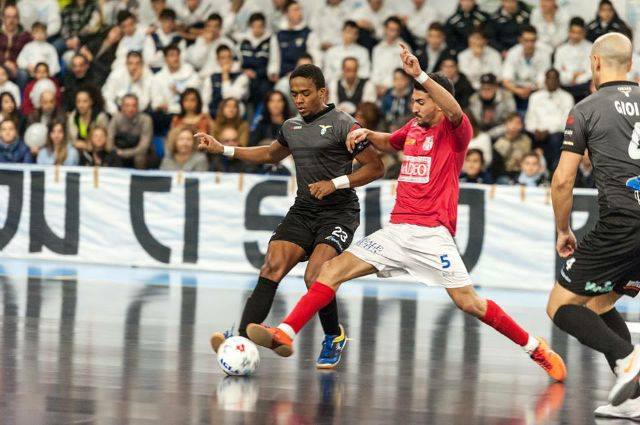 TONFO CORIGLIANO FUTSAL. LA LAZIO PASSEGGIA E VINCE 7 A 2