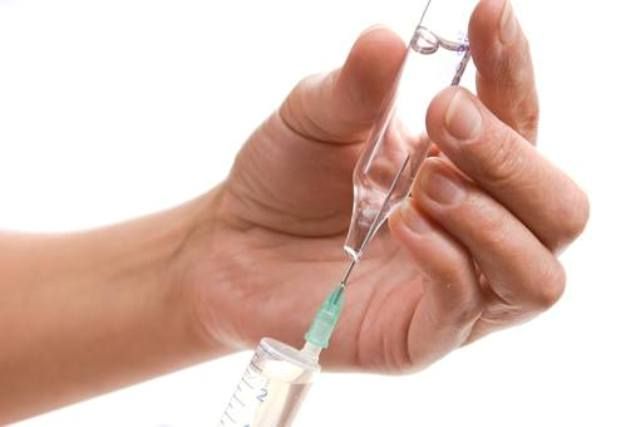 Caso meningite, Mauro: no ad allarmismi