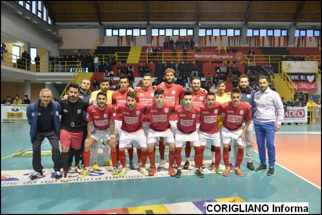 CORIGLIANO FUTSAL, DOMANI TUTTI AL PALA CORIGLIANO PER FESTEGGIARE LA SALVEZZA