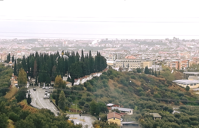 Corigliano-Rossano: Covid-19, lultimo commosso saluto della citt alle due concittadine