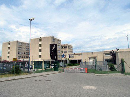 Corigliano-Rossano: Detenuti riconvertono il dono della colomba in aiuto per lOspedale di Rossano