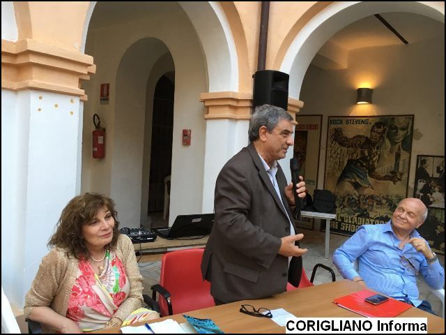 Dante Maffia ospite dellI.C. V. Tieri