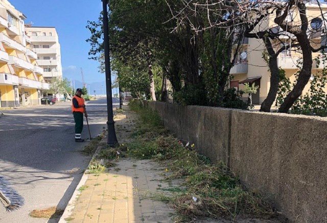 Decoro urbano, proseguono interventi