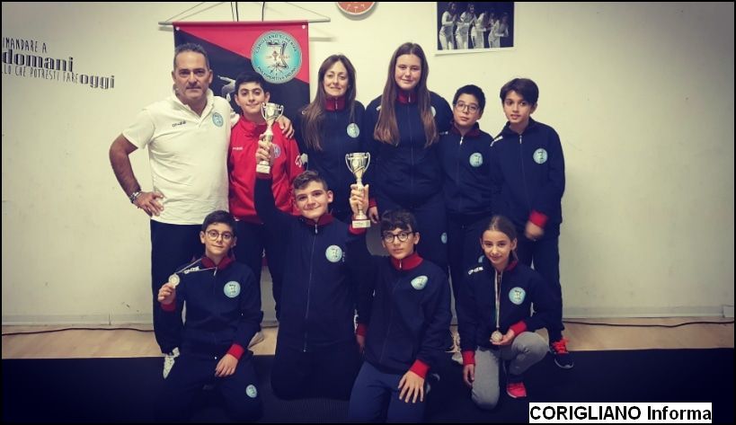 Eccellente Scherma Club Corigliano, titoli regionali a A. Madeo e G. Sammarro 