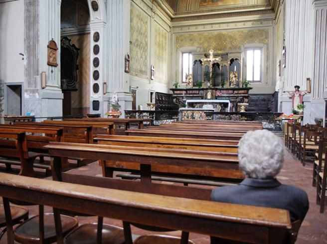 Emergenza coronavirus: Sospese anche le Sante Messe, lo ha deciso la Cec