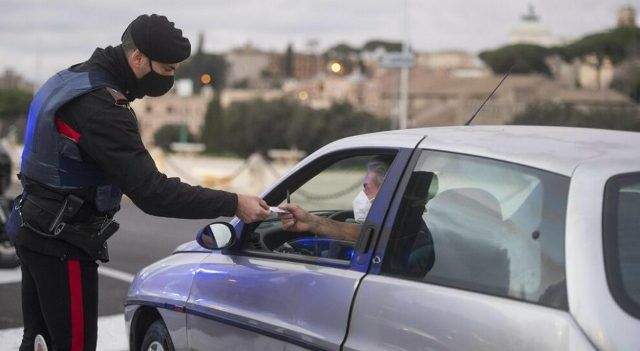 Emergenza Covid, con il nuovo Dpcm lItalia resta chiusa ancora per un mese