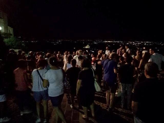 Grande successo la passeggiata nel Centro Storico di Corigliano 
