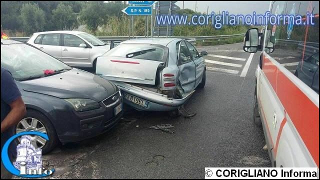 Incidente sulla S.S 106 a Corigliano, coinvolte 4 auto