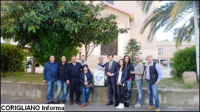 LASSOCIAZIONE FIDELITAS DONA UN SET DI PENTOLE AD UNA FAMIGLIA RUSSA
