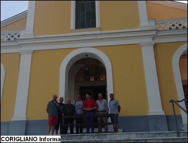 LAssociazione FIDELITAS dona una panca religiosa alla Chiesa dei SS. Cosma e Damiano