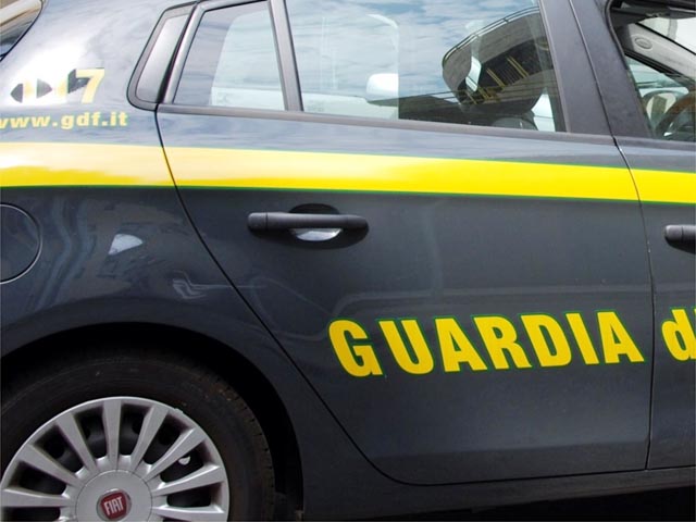 SEQUESTRATI 26 TONNELLATE DI PELLET