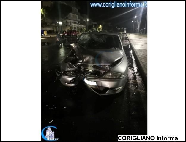 Schiavonea: violento scontro tra auto e scooter
