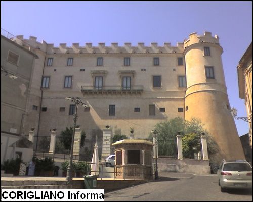 IL CASTELLO DI CORIGLIANO NELLA TOP10 DEI LUOGHI PIU MAGICI DELLA CALABRIA STILATA DAL SITO SKYSCANNER